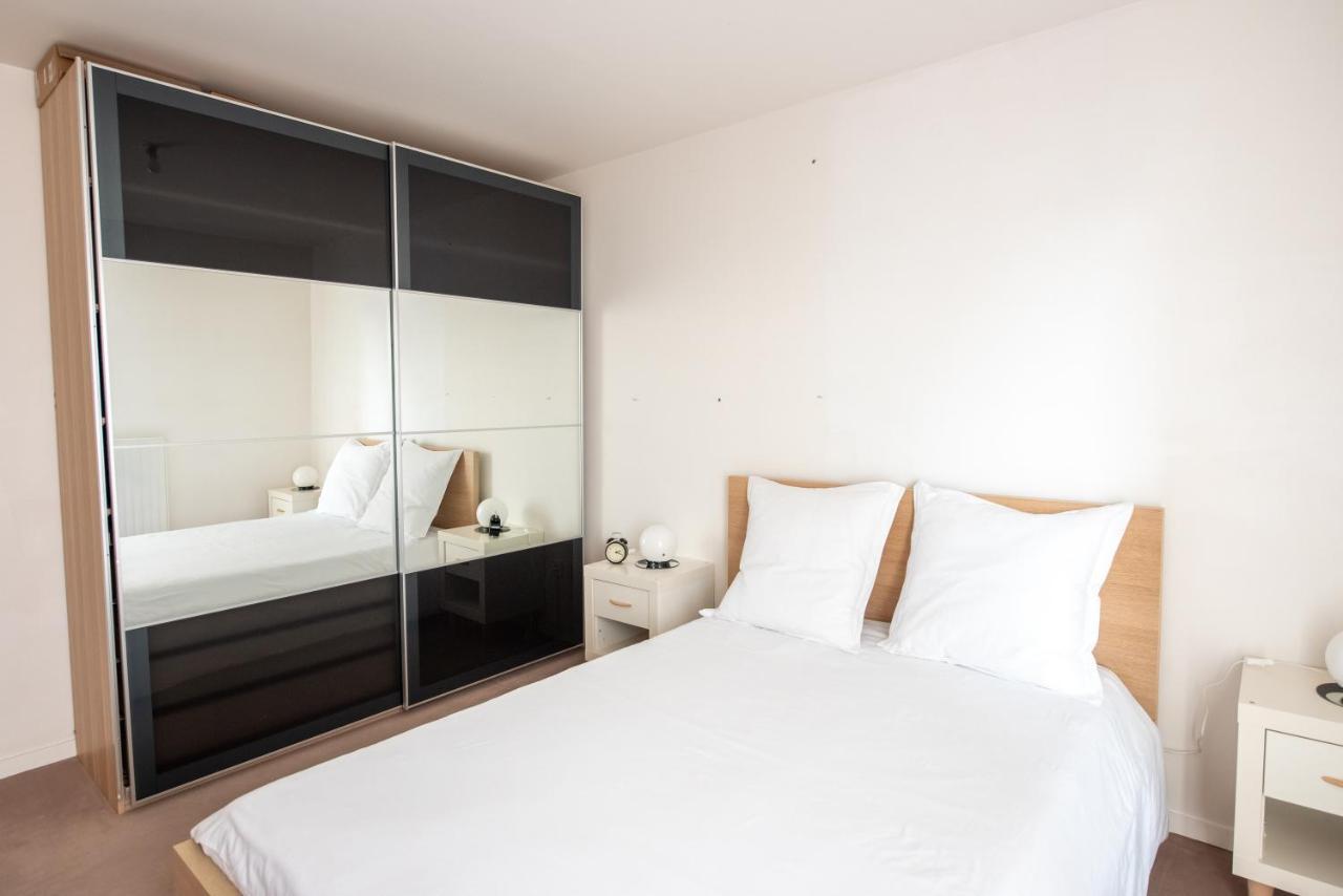 Appartements De 2 Ou 3 Chambres A 40 Minutes De Paris Courcouronnes Dış mekan fotoğraf
